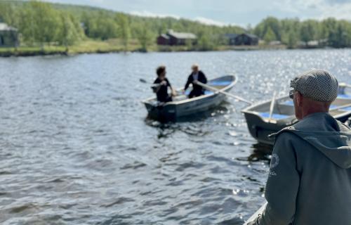 Hyr roddbåt på Fjällnäs