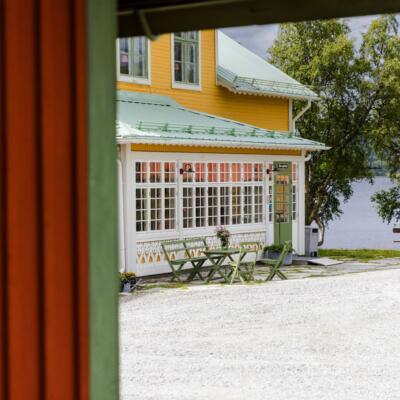 Fjällnäs i sommarskrud