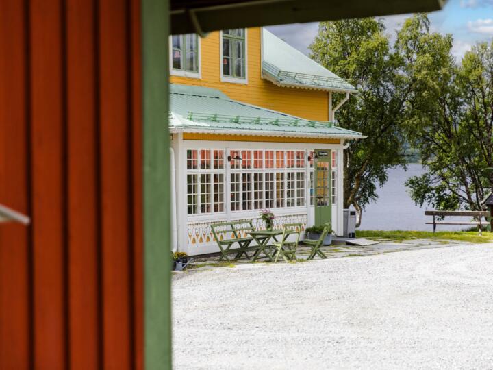 Bo på Fjällnäs